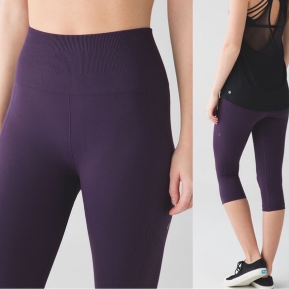 Lululemon Deep Zinfandel Flow & Go Crop Leggings - Picture 1 of 8